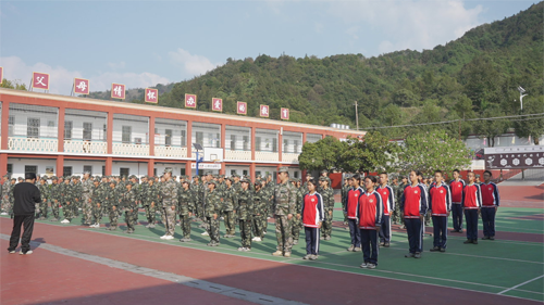 孩子叛逆期怎么教育(图2)