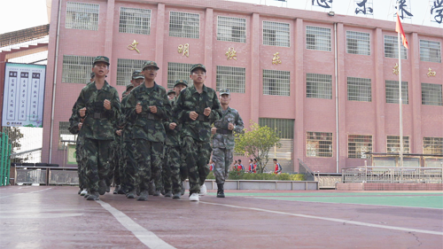 青少年励志教育开设哪些特色课程?(图2) 青少年励志教育开设哪些特色课程?(图2)