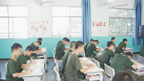 孩子为什么会厌学？我们怎样帮助孩子消除厌学情绪