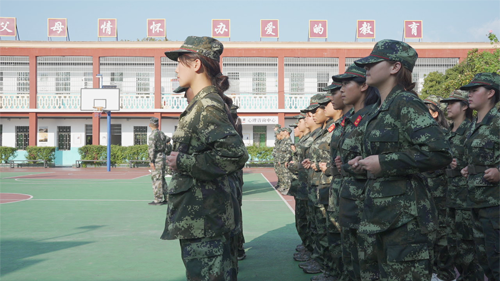 湖南青少年素质教育培训学校辅好孩素质教育：关注青少年成长教育(图1)